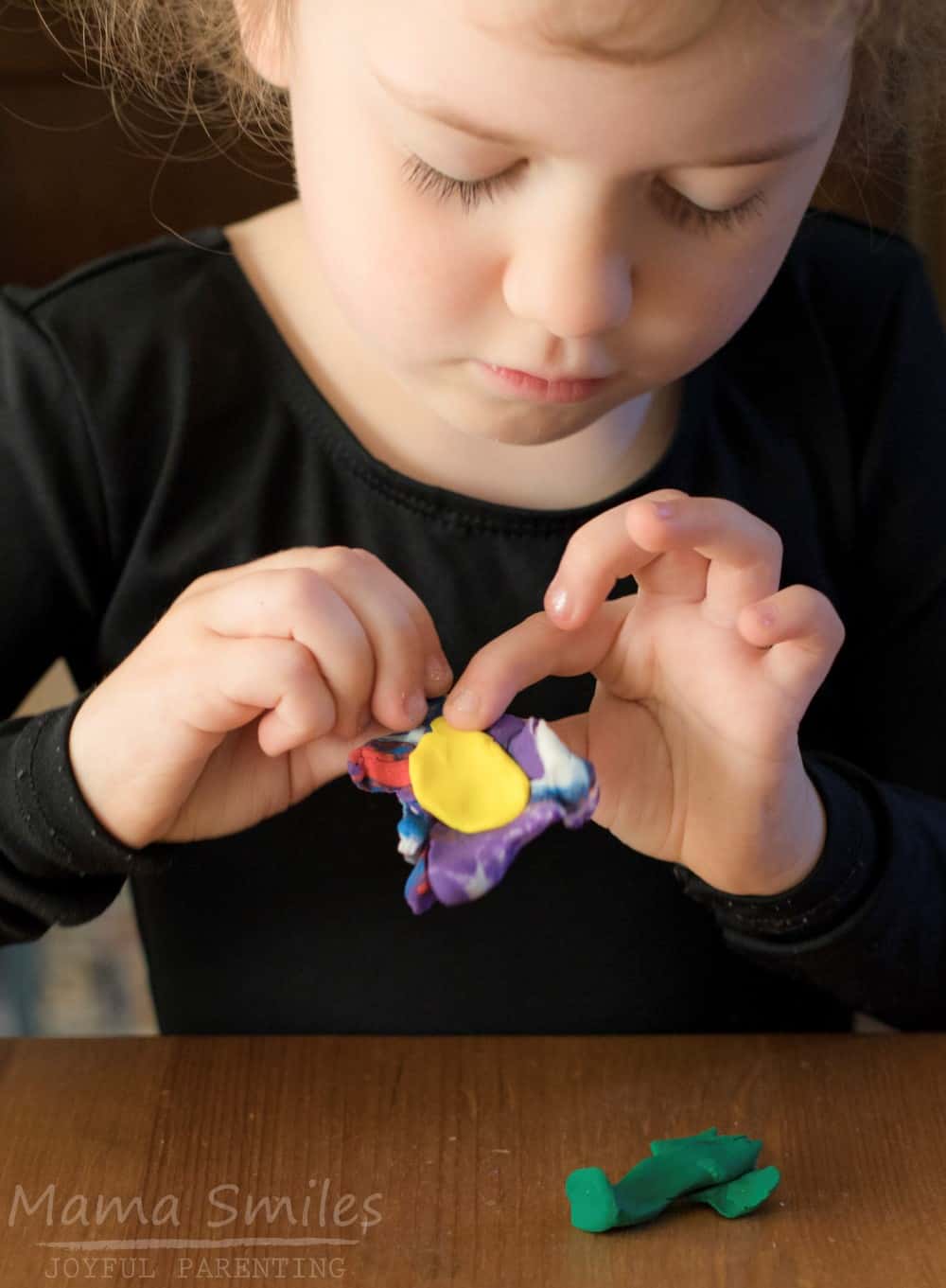 This gluten free air dry modeling clay from Sargent Art is easy for kids to use. We love the vibrant colors!